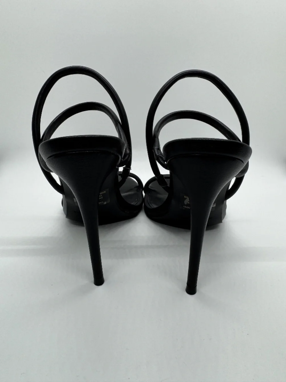 Steve Madden - Black Strappy Sandals